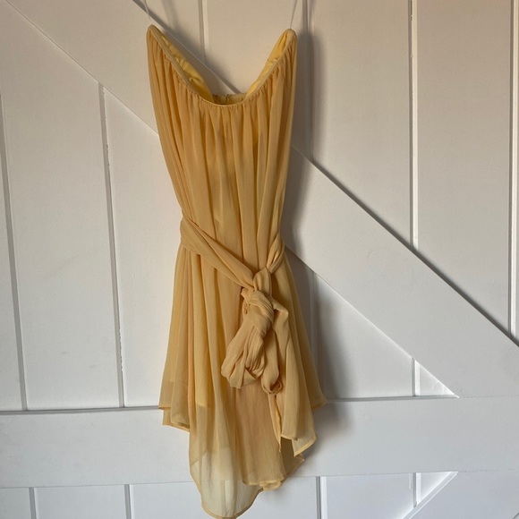 Paradisco NBD yellow short dress - Picture 2 of 9